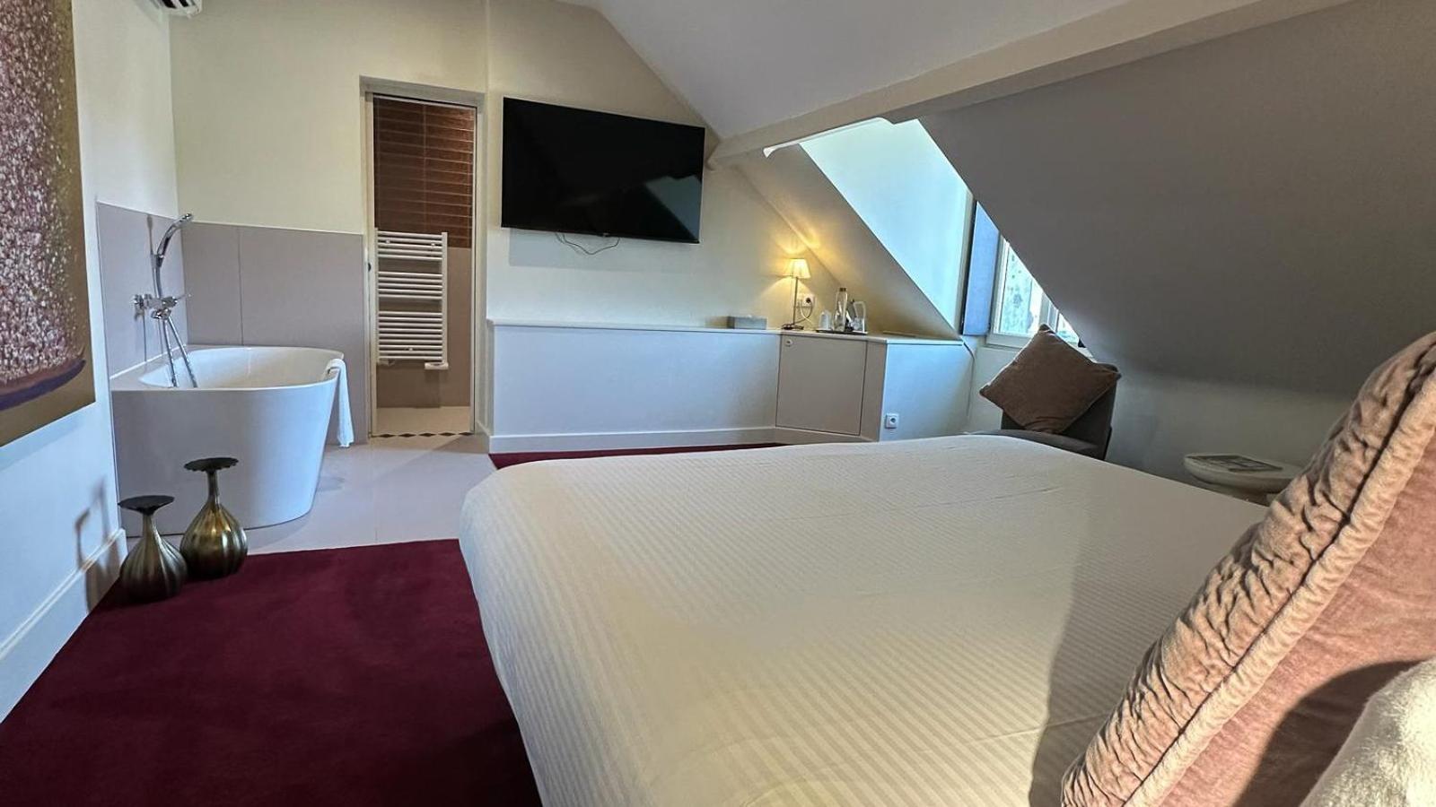Domaine De La Corniche Hotel Rolleboise Kültér fotó